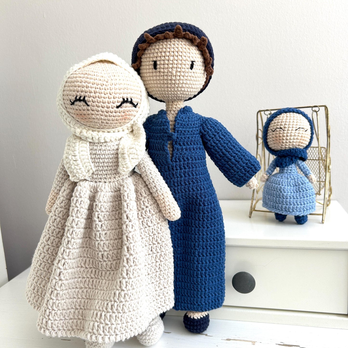 Crochet Muslim Doll Set: Handmade Cotton Amigurumi Ramadan Gift