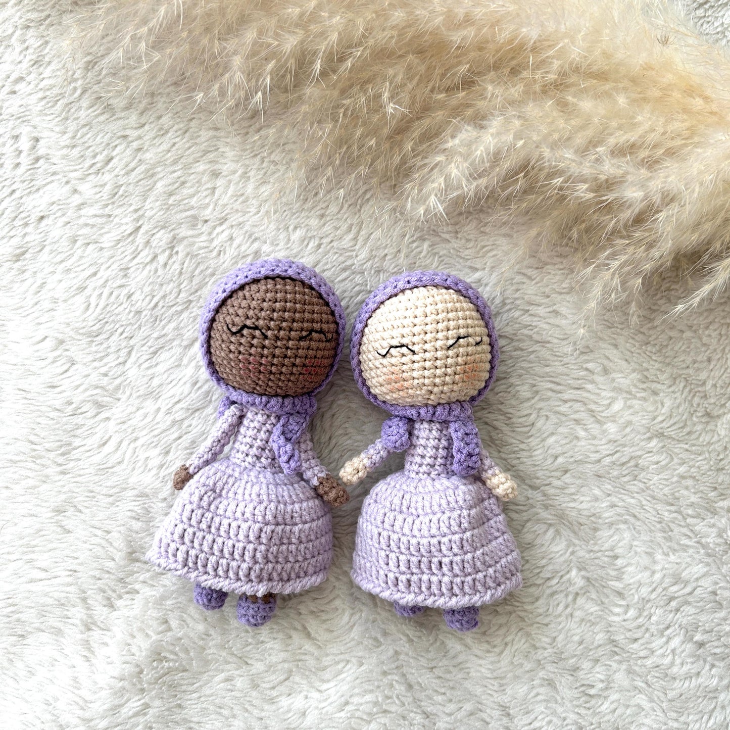 Crochet Hijab Doll: Amigurumi Muslim Gift, Ramadan Decor