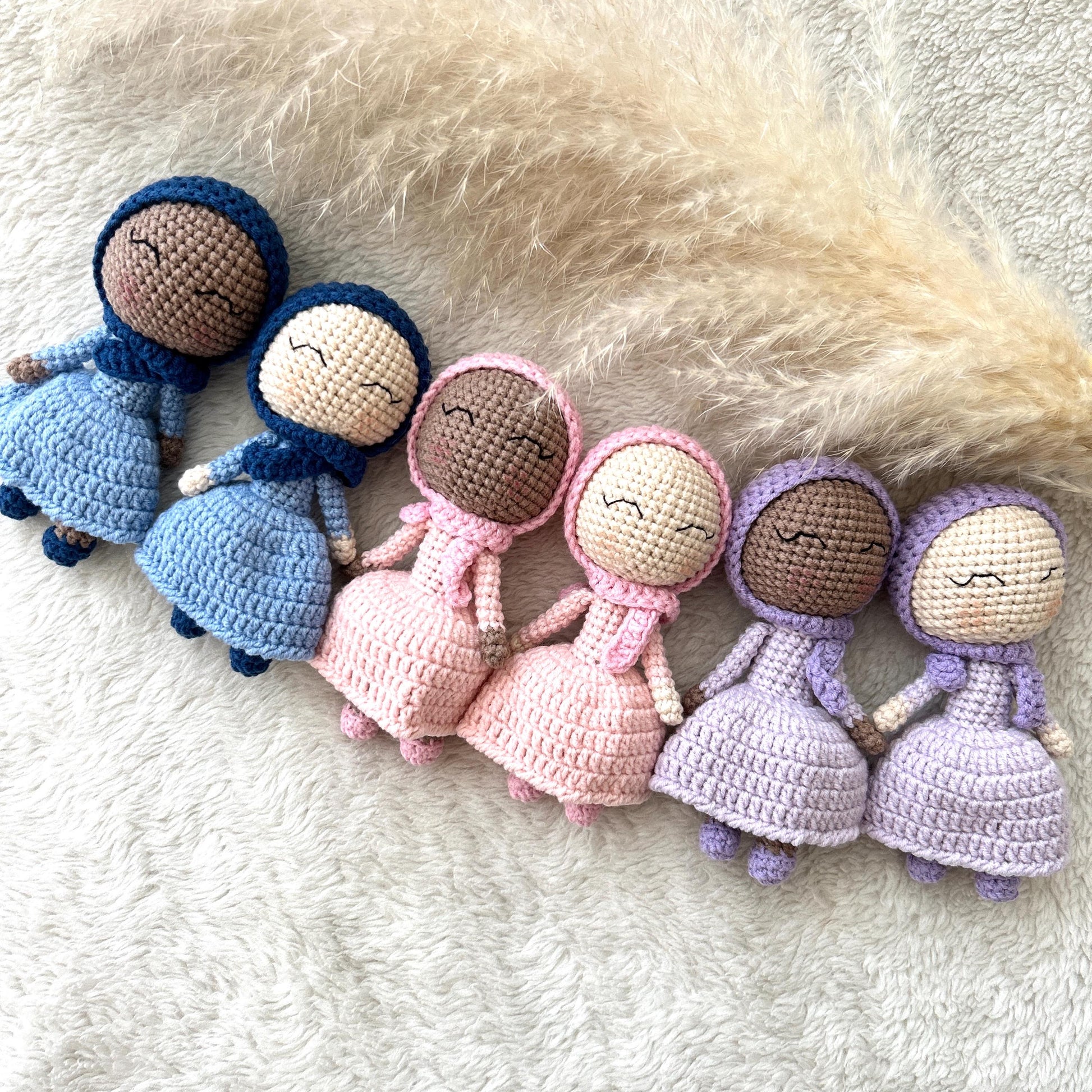 Crochet Hijab Doll: Amigurumi Muslim Gift, Ramadan Decor