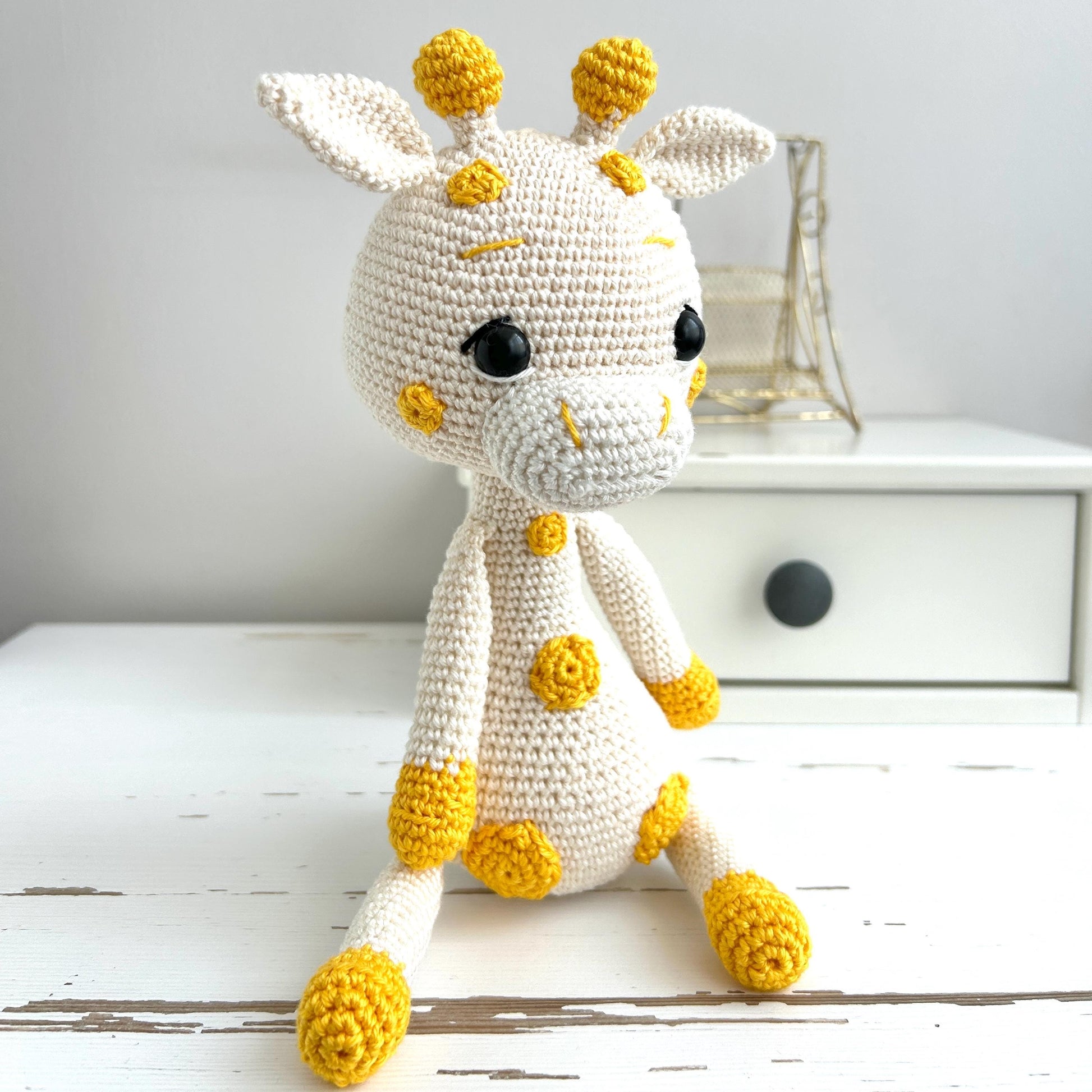 Crochet Giraffe Amigurumi: Organic Cotton Baby Rattle